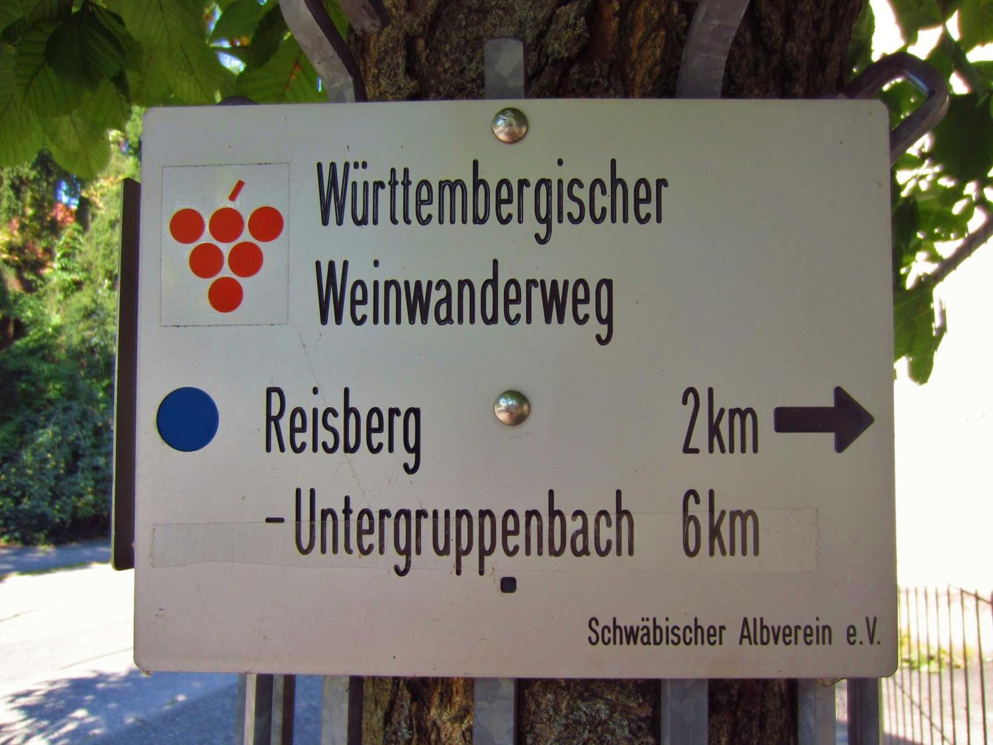 Gaestehaus Zum Wolffenturm Lehrensteinsfeld Екстериор снимка